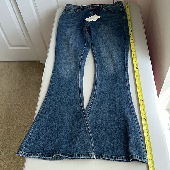 Elegant Dark Blue Flare Jeans by A LOVES A. - Picture 7 of 15